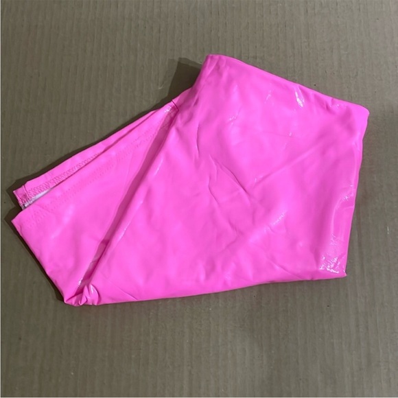 Hot Pink Latex Mini Skirt - Picture 3 of 3